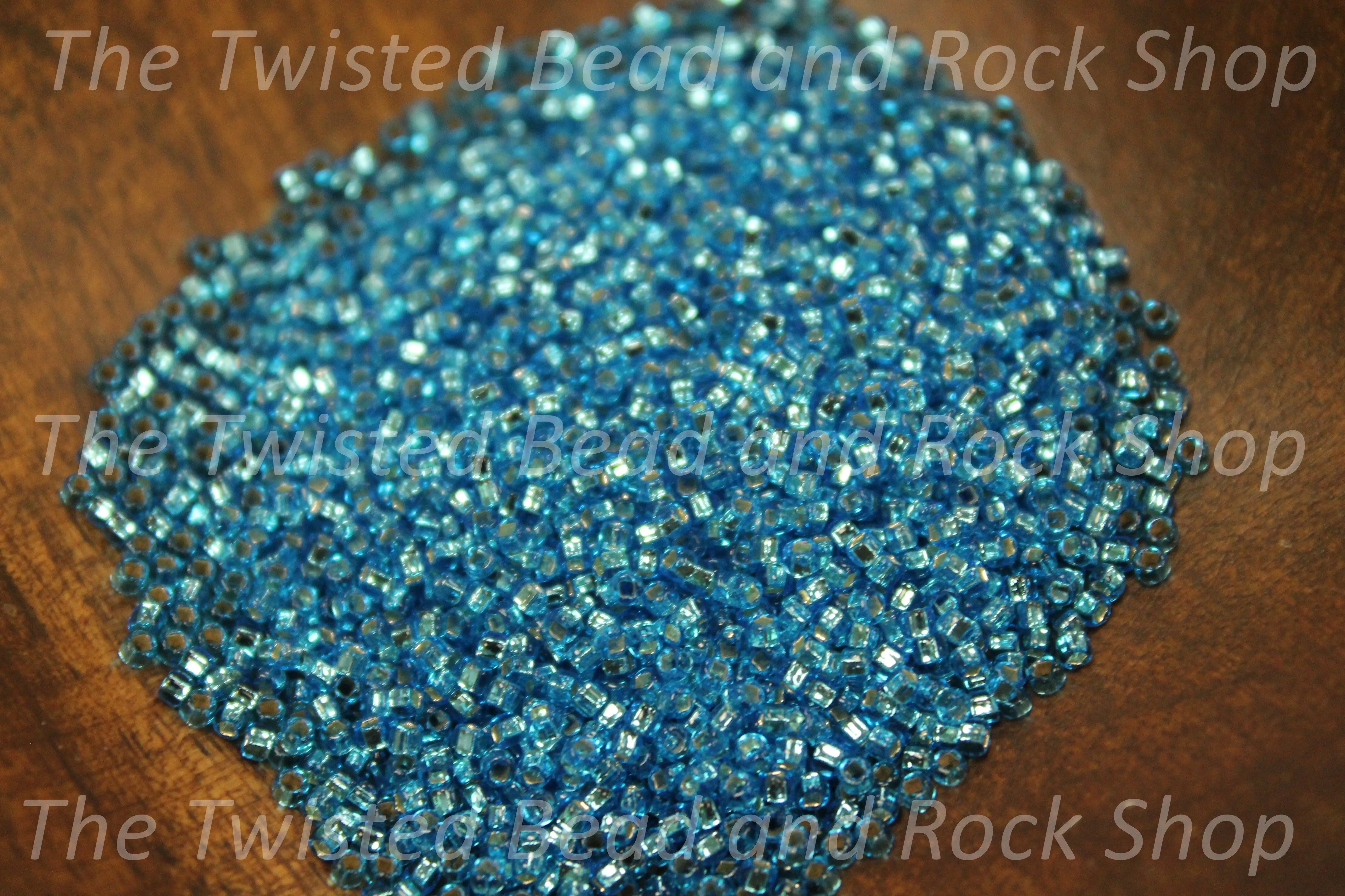 15/0 Silver Lined Aqua Seed Beads