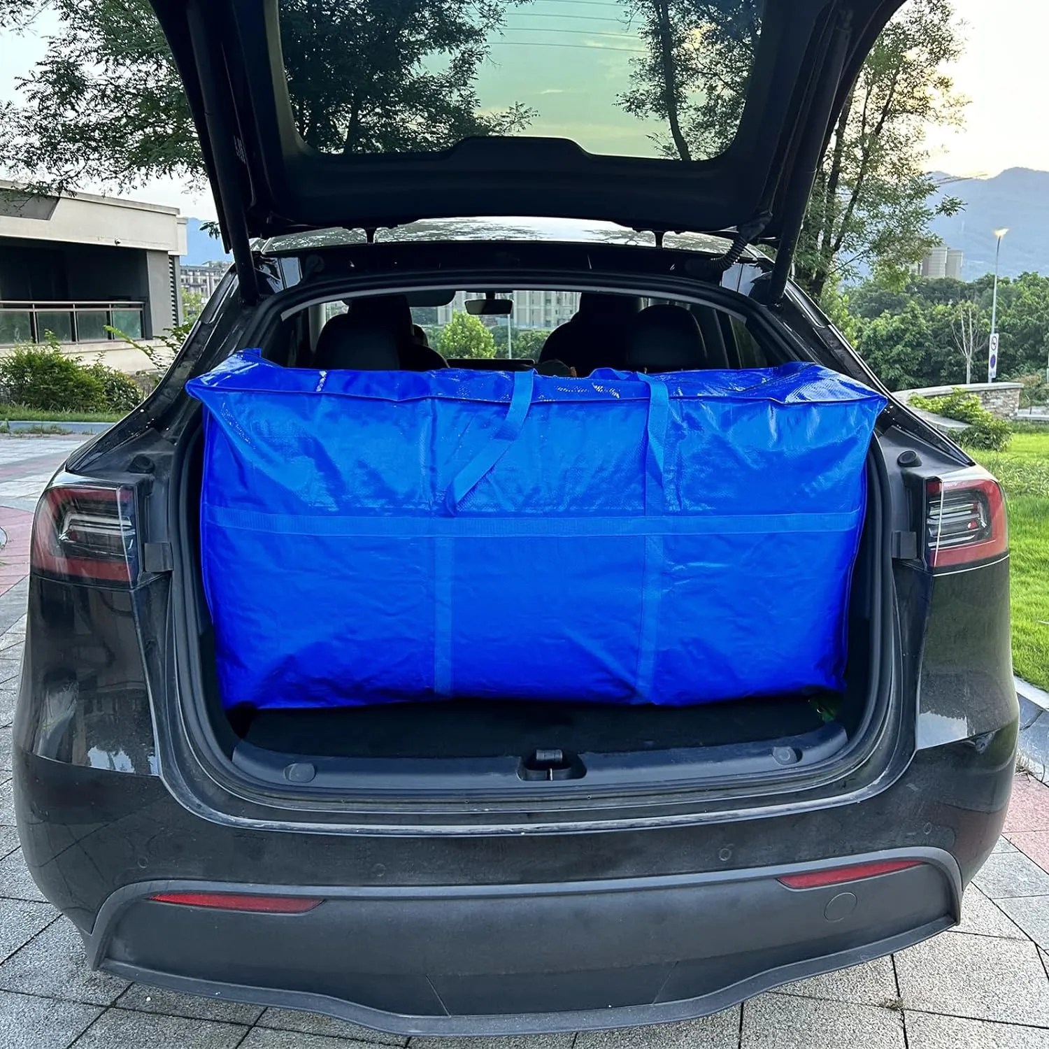 66 Gallon Extra Large Storage Bags, Huge Moving Bags Heavy Duty with Zipper and Stronger Handles, Big Foldable Duffle Bag for Travel, Storage Totes Moving Boxes for College, Christmas Tree,Blue,2 Pack