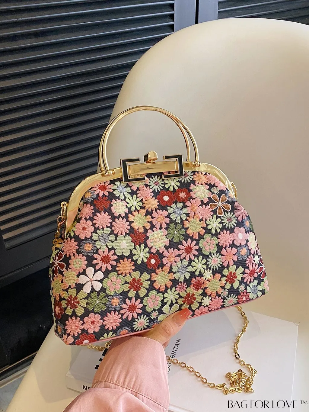 BagForLove - Chic Floral Print Clutch with Metal Chain: A Fashion Must-Have