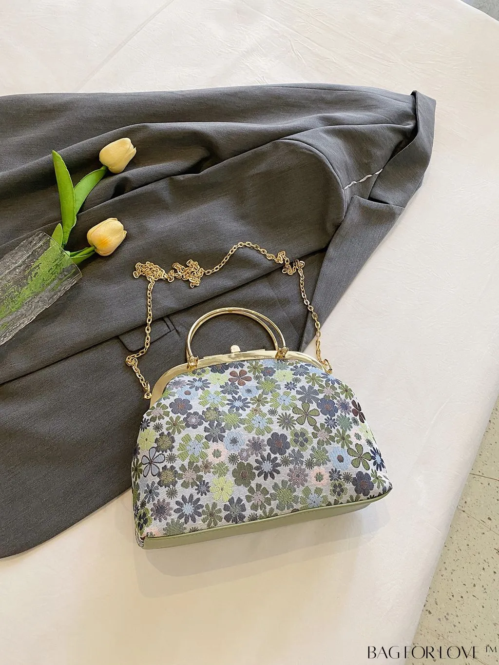 BagForLove - Chic Floral Print Clutch with Metal Chain: A Fashion Must-Have