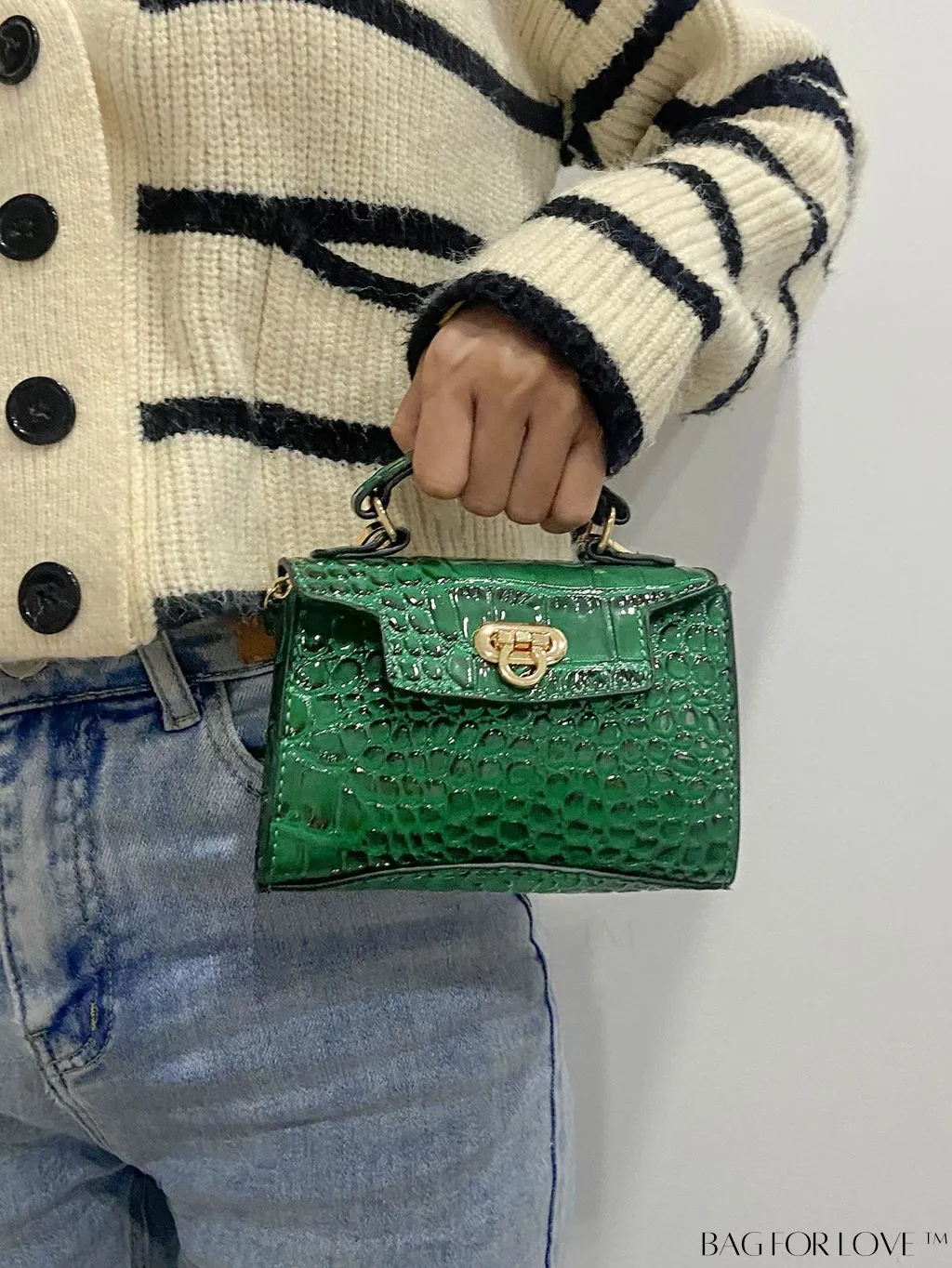 BagForLove - Compact Croc-Embossed Satchel: Stylish and Versatile Bag