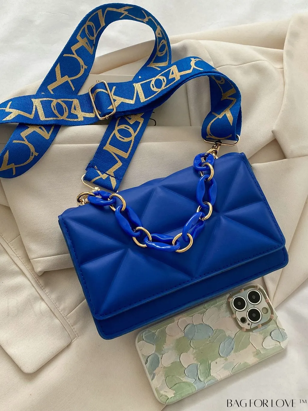 BagForLove - Compact Flap Chain Square Bag with Delicate Stitching