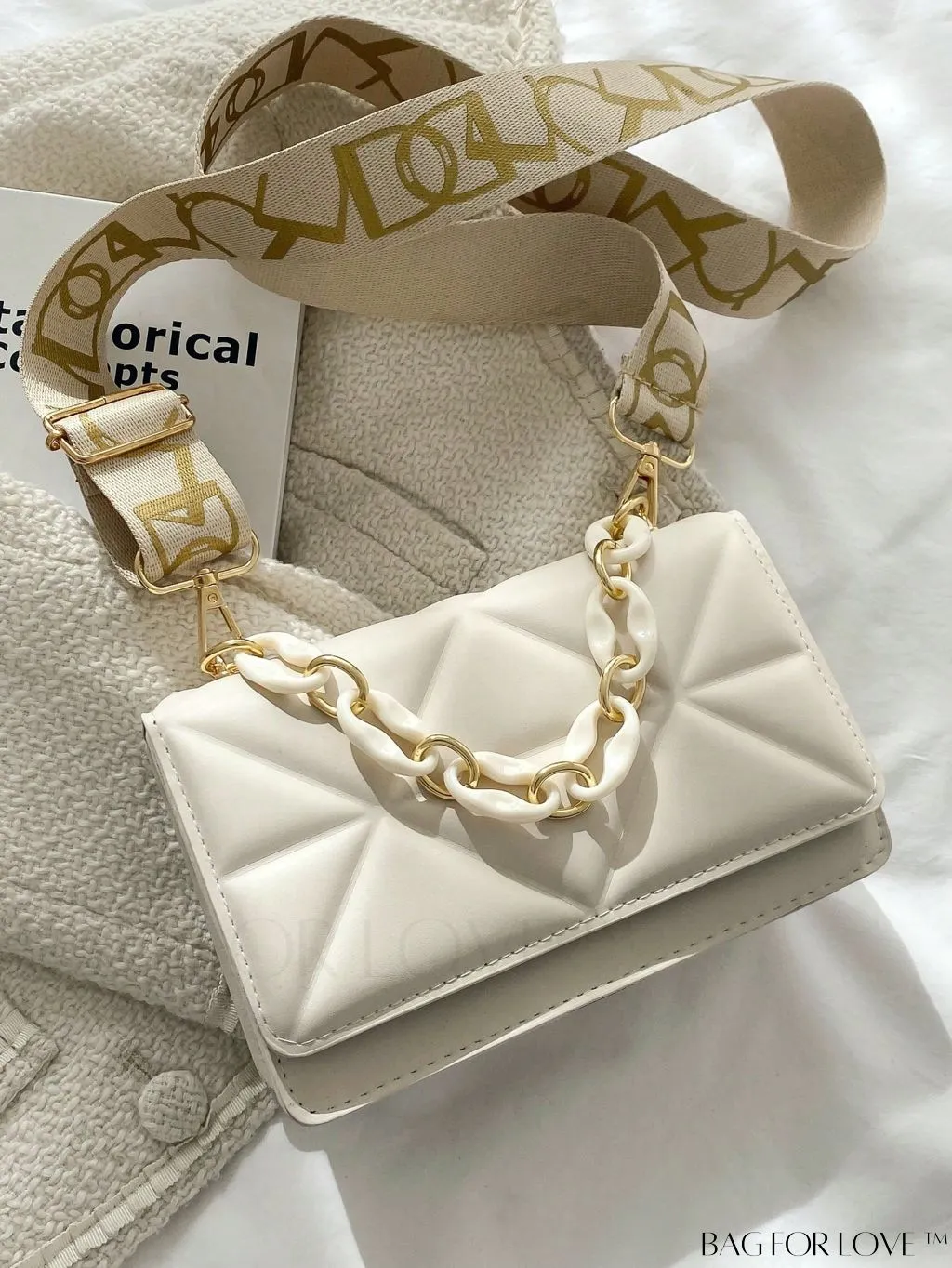 BagForLove - Compact Flap Chain Square Bag with Delicate Stitching