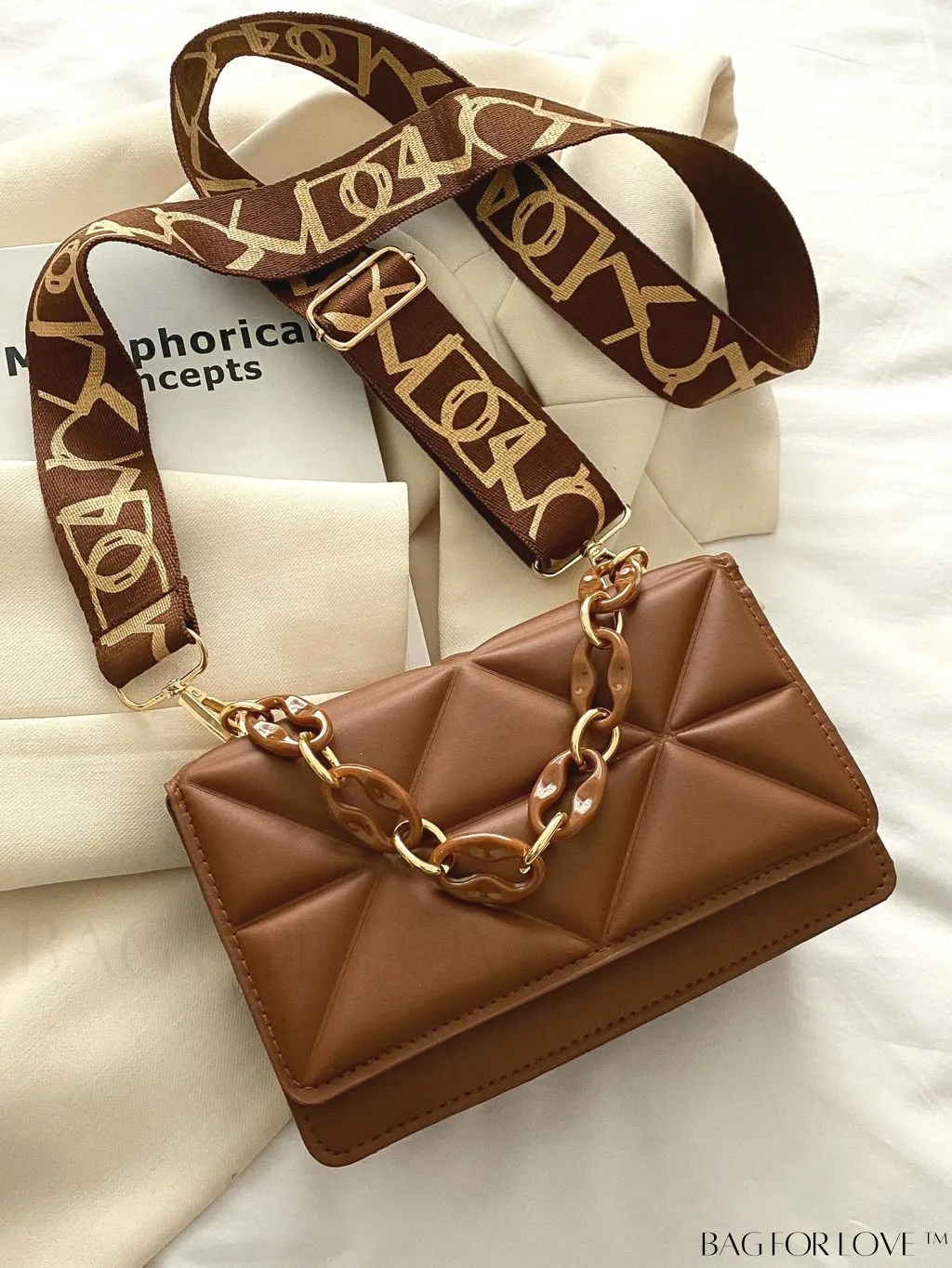 BagForLove - Compact Flap Chain Square Bag with Delicate Stitching