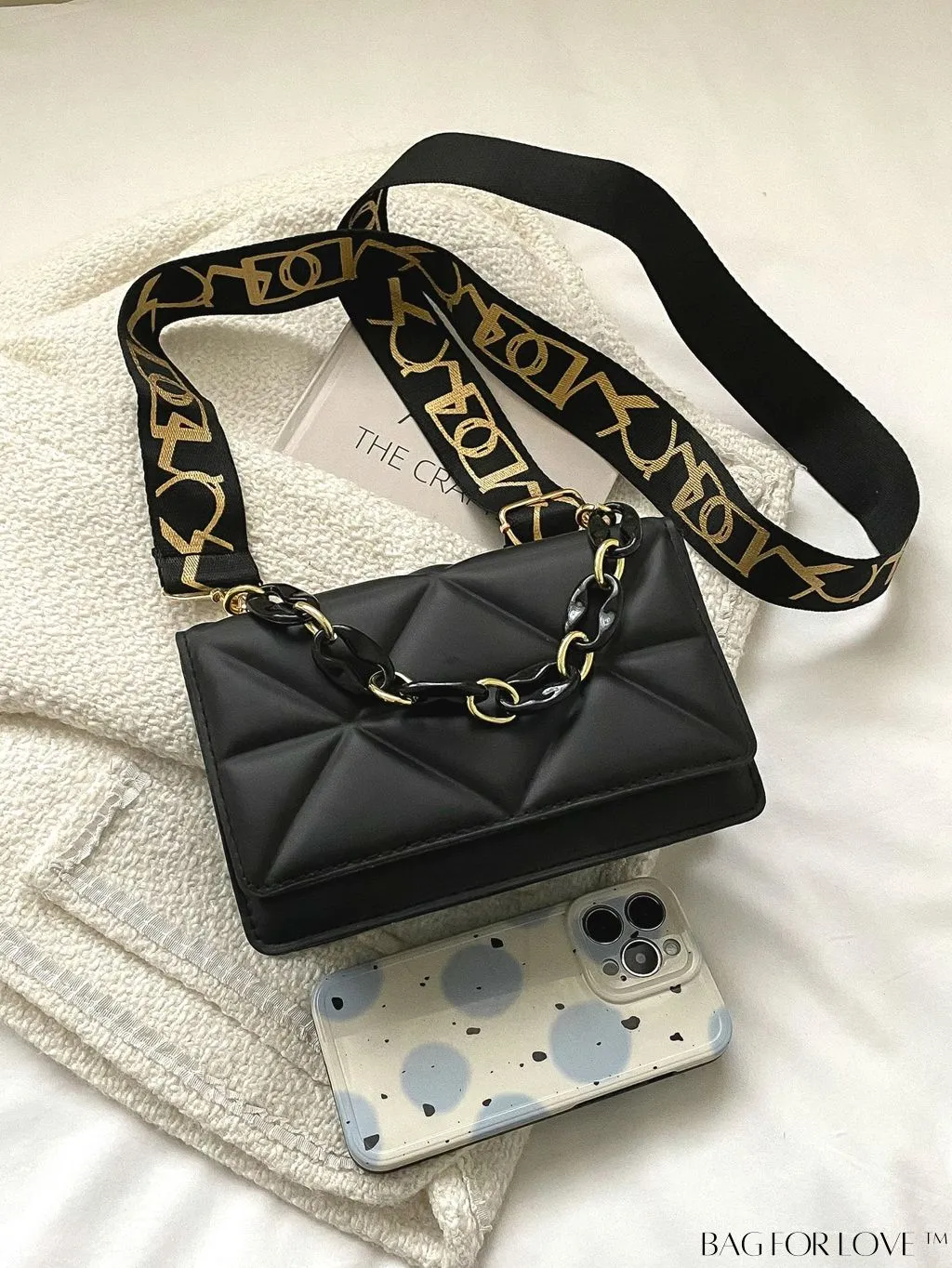BagForLove - Compact Flap Chain Square Bag with Delicate Stitching