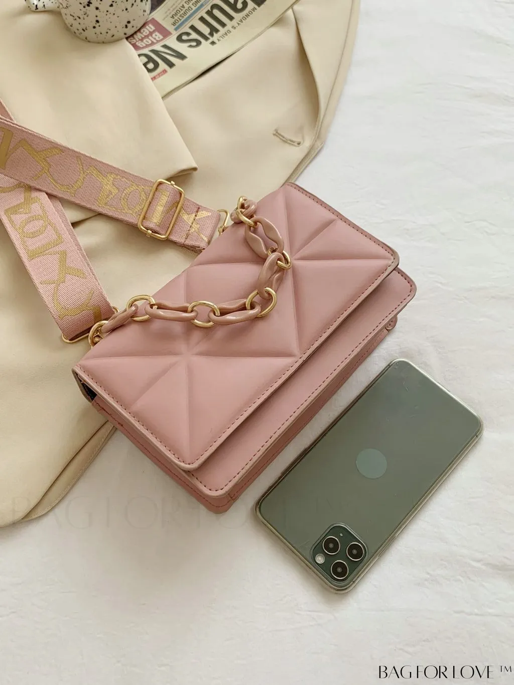 BagForLove - Compact Flap Chain Square Bag with Delicate Stitching