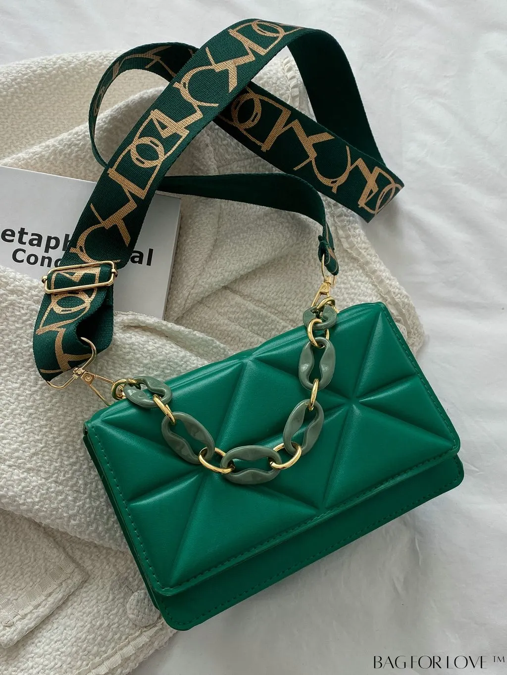 BagForLove - Compact Flap Chain Square Bag with Delicate Stitching