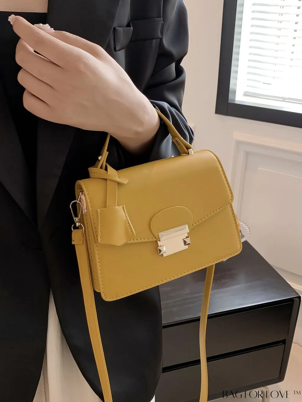 BagForLove - Compact Pu Handheld Square Bag - Sleek Design, Solid Color Finish