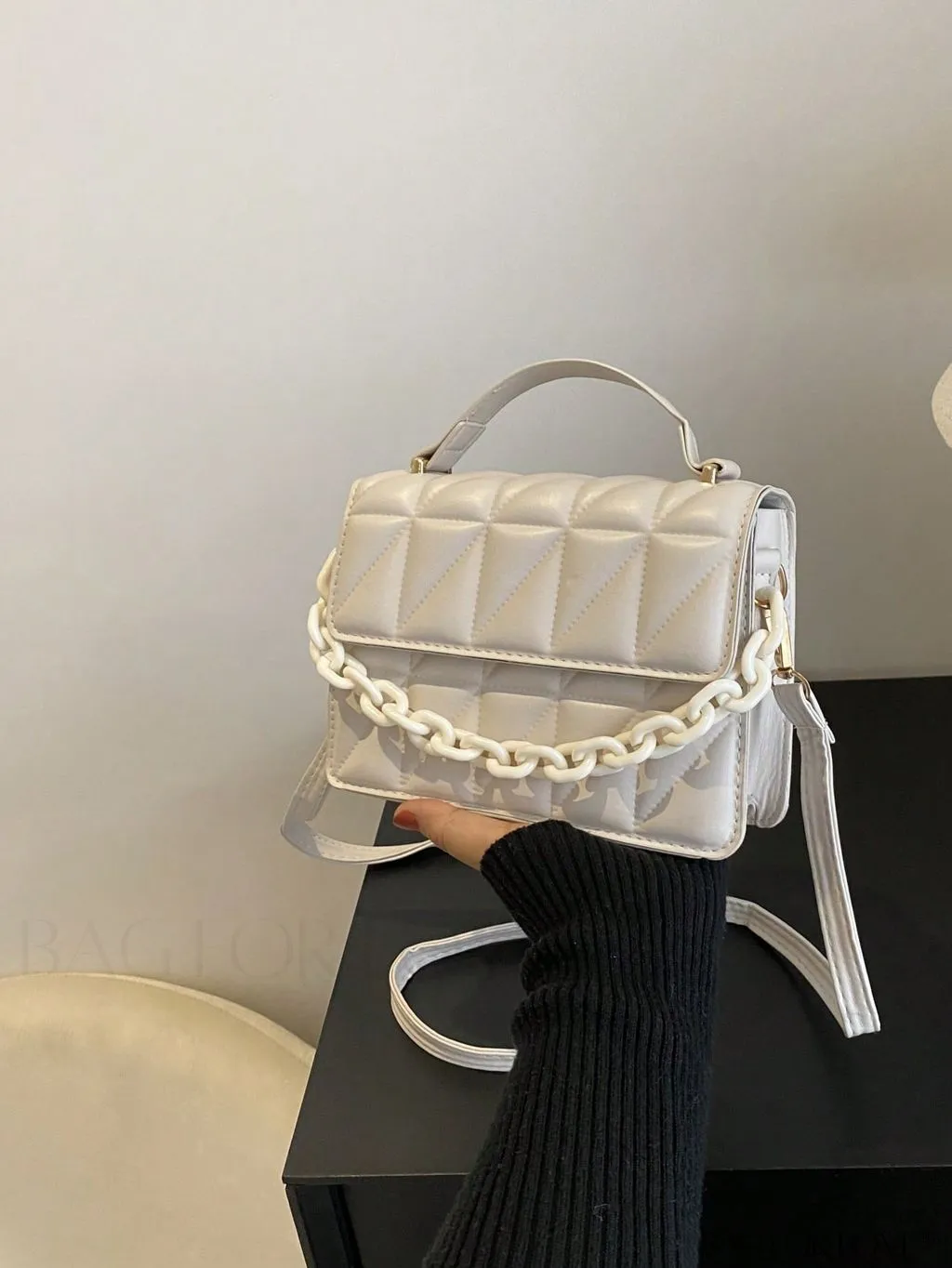 BagForLove - Compact Quilted Chain Flap Bag - Elegant and Functional