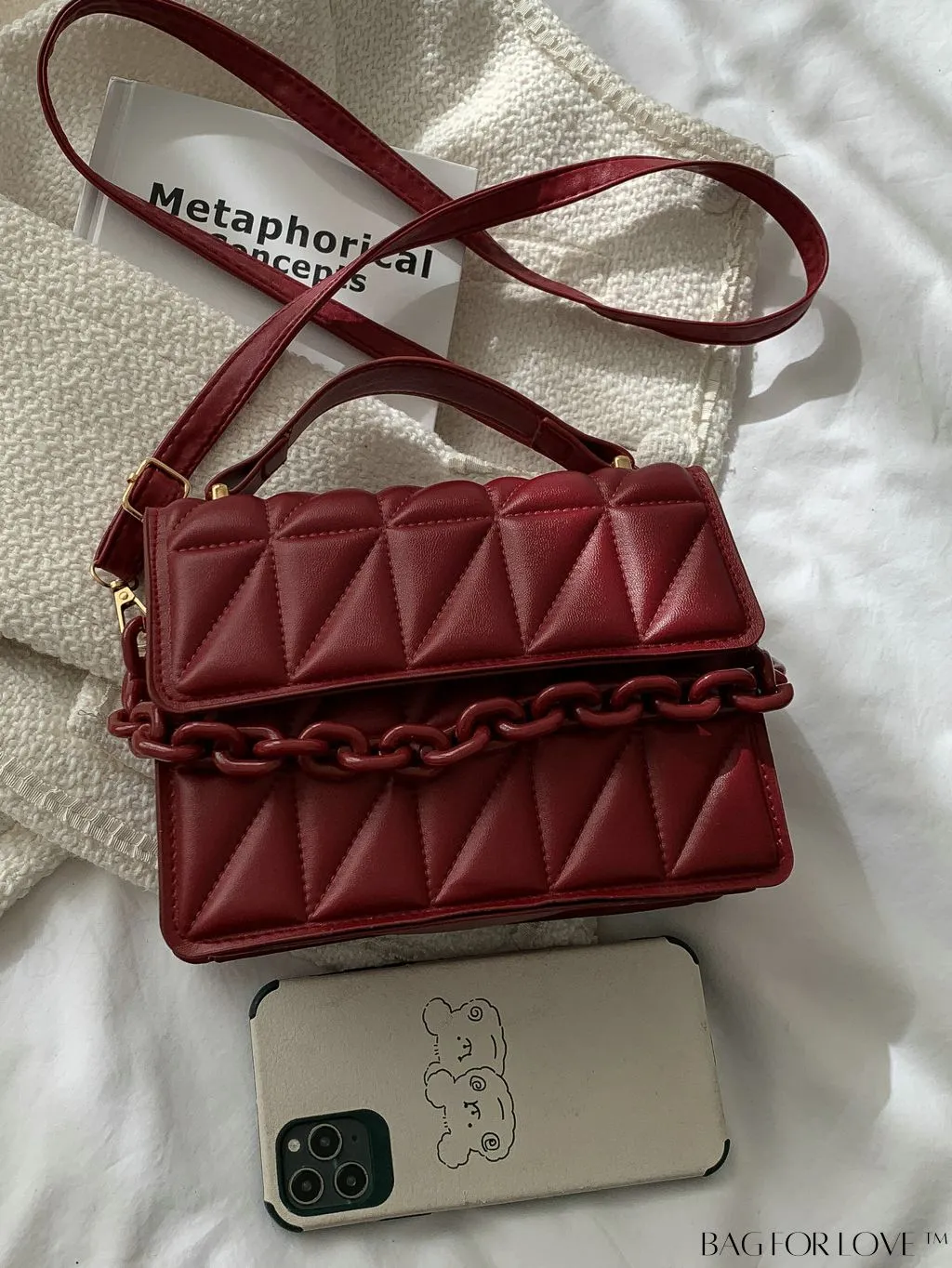 BagForLove - Compact Quilted Chain Flap Bag - Elegant and Functional