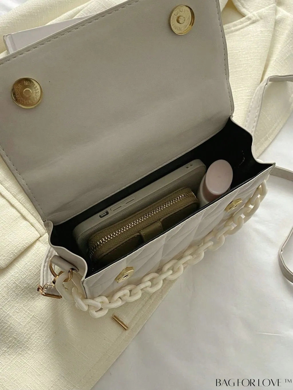 BagForLove - Compact Quilted Chain Flap Bag - Elegant and Functional