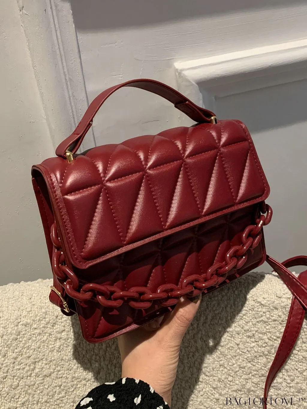BagForLove - Compact Quilted Chain Flap Bag - Elegant and Functional