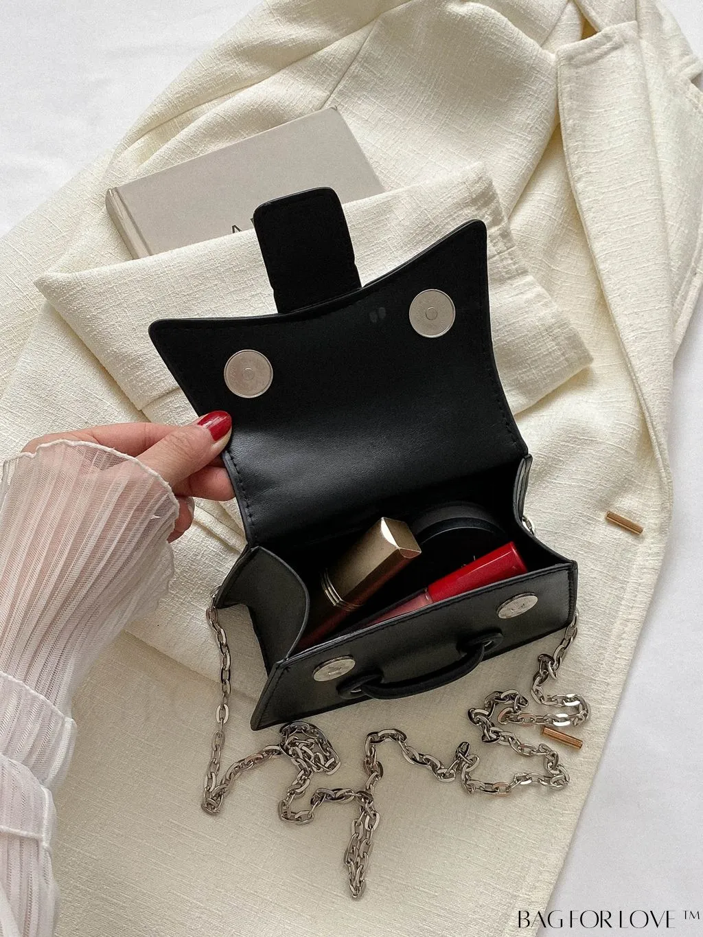 BagForLove - Compact Shoulder Chain Handbag for Phones, Lipstick, and Keys - Mini and Stylish