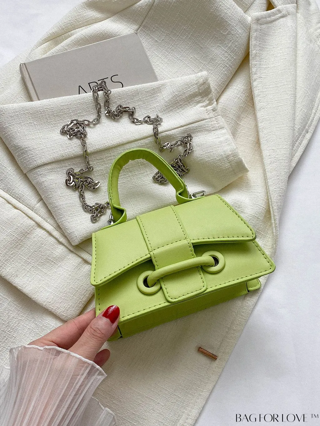 BagForLove - Compact Shoulder Chain Handbag for Phones, Lipstick, and Keys - Mini and Stylish