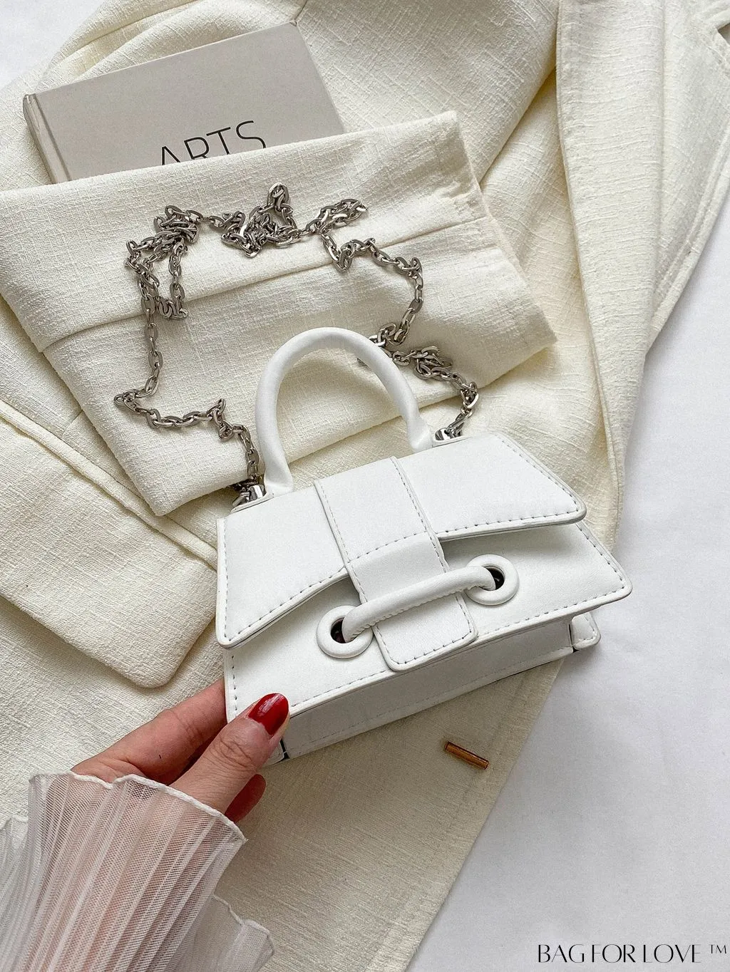 BagForLove - Compact Shoulder Chain Handbag for Phones, Lipstick, and Keys - Mini and Stylish