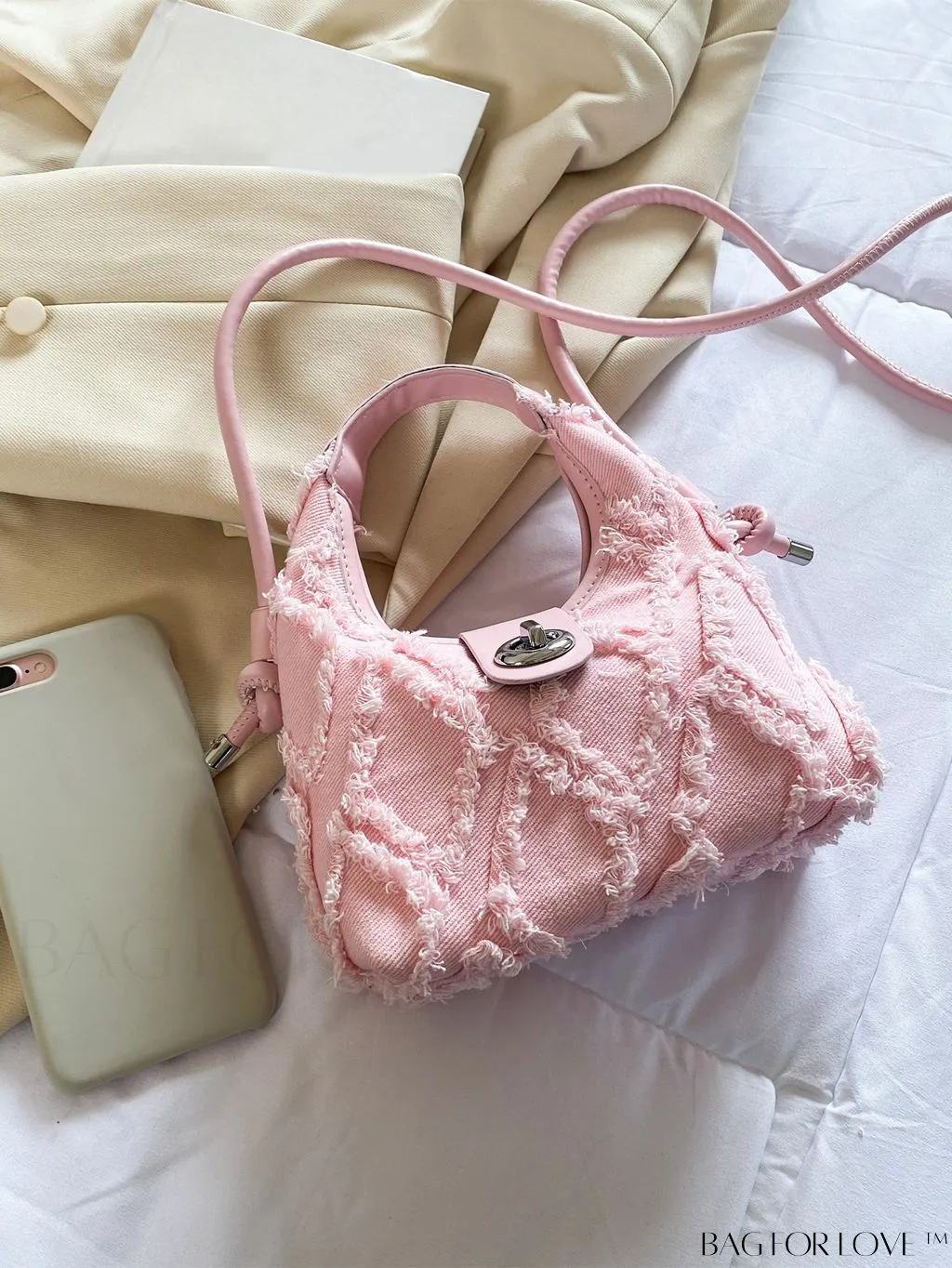 BagForLove - Premium Mini Straw Bag with Twist Lock Top Handle and Contrast Binding