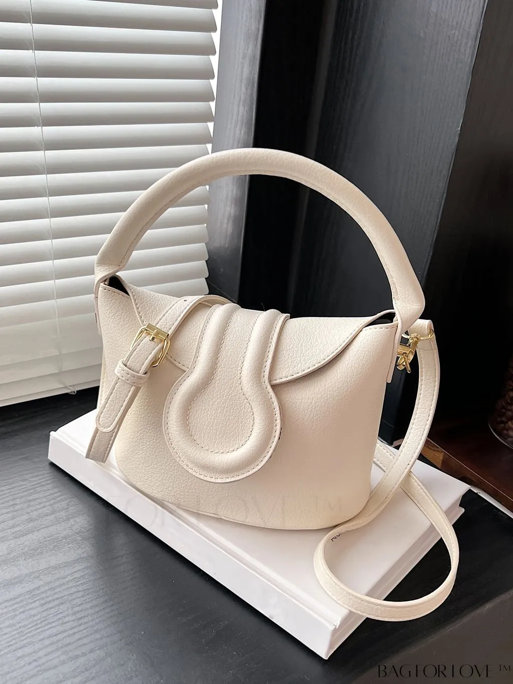 BagForLove - Stylish Pu Bucket Handbag: Solid color, leisurely design. Perfect for crossbody wear.