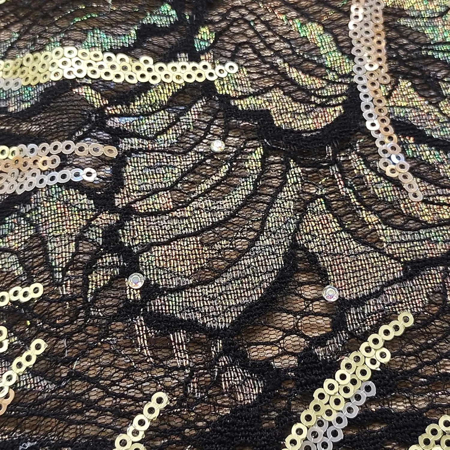 Bestway Lace Sequins African Lace Fabric 5 Yards Rhinestones Embroidery Net Tulle Lace Material for Nigerian Wedding Party Dress (Black and Gold)