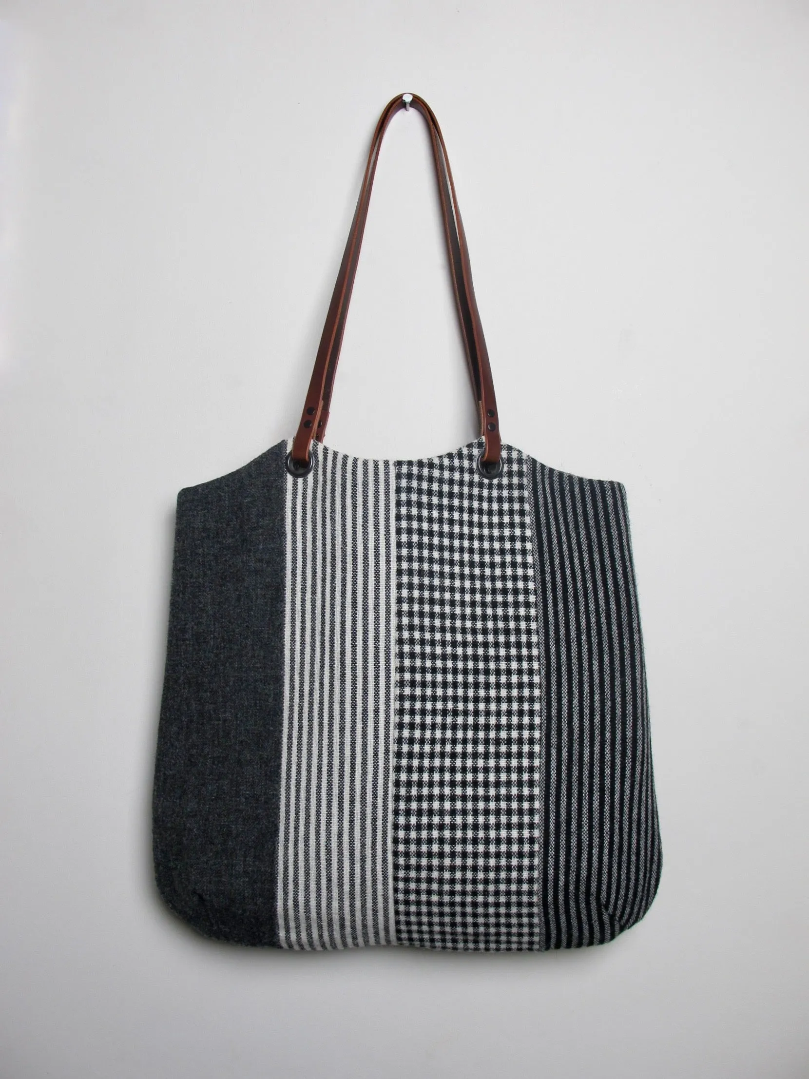 Blockwork Tote Bag - grey stripe II