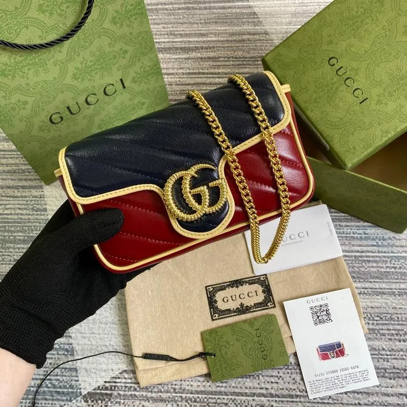 Charm - GG Bags - 1901