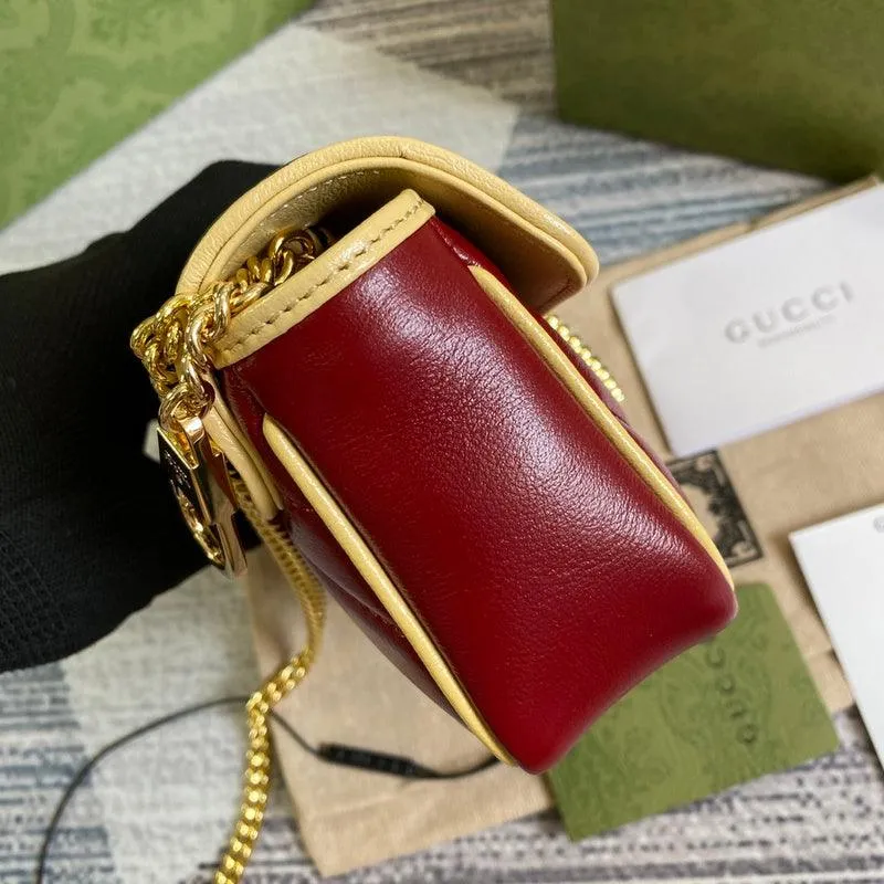 Charm - GG Bags - 1901