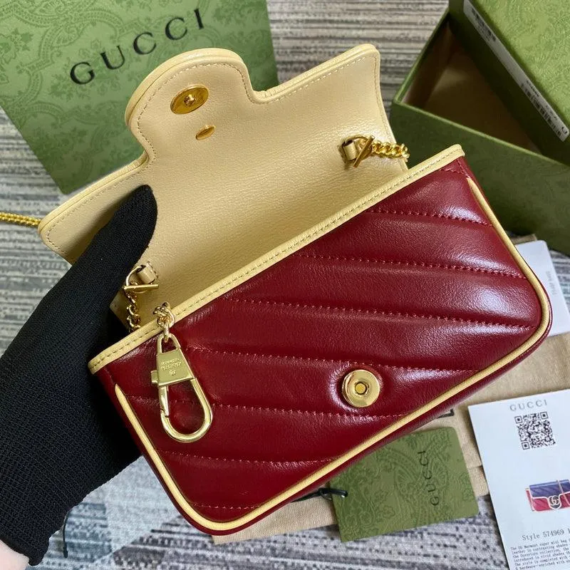 Charm - GG Bags - 1901