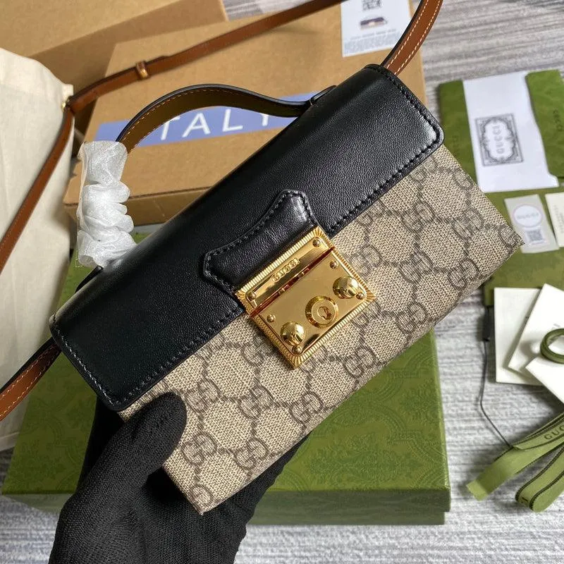 Charm - GG Bags - 2179