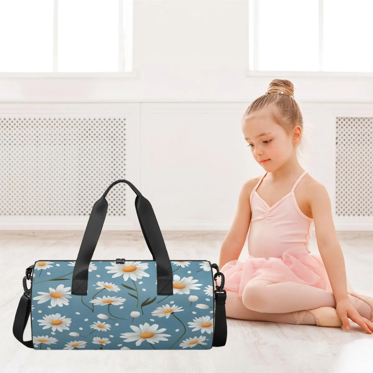Daisy Delight Sports Duffel Bag with Shoulder Strap, Large Capacity Gym Bag with Shoe Compartment, Water Resistant Travel Duffle Bag for Men Women Travel, Sports (17.6x9x9 Inch)
