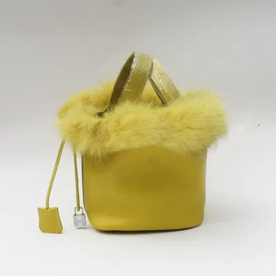 Excellent Hand Hair Limited-edition Fur Bag Real Fox LUCDO
