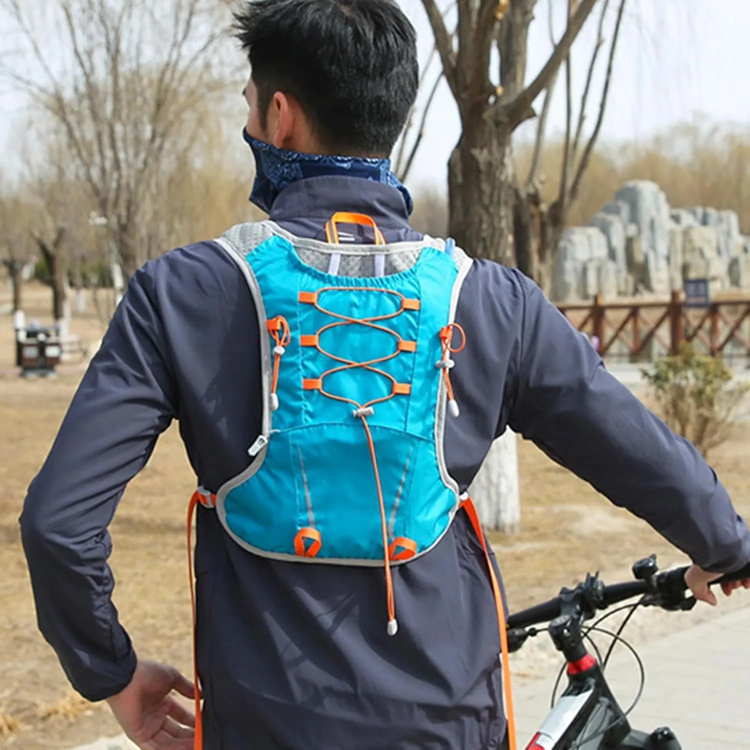 Hydration Backpack,Bladder Daypack for Men - Adjustable Running Hydration Backpack for Hiking Jogging Camping Mountain Cycling