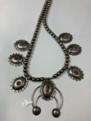 Jewelry. Coral and Silver Necklace