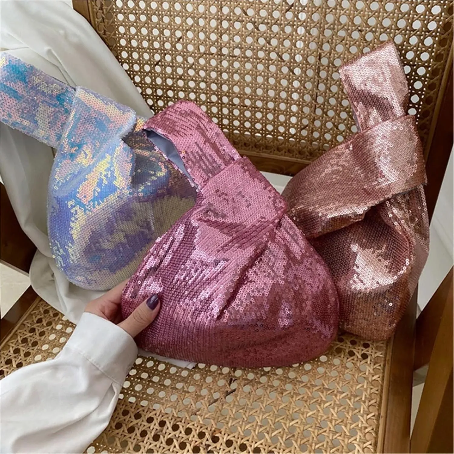 Knot Wrist Bag Portable Women's Knot Wrist Bag Reversible Sequin Glitter Shopping Handbag Mobile Phone Key Storage Tote Bags