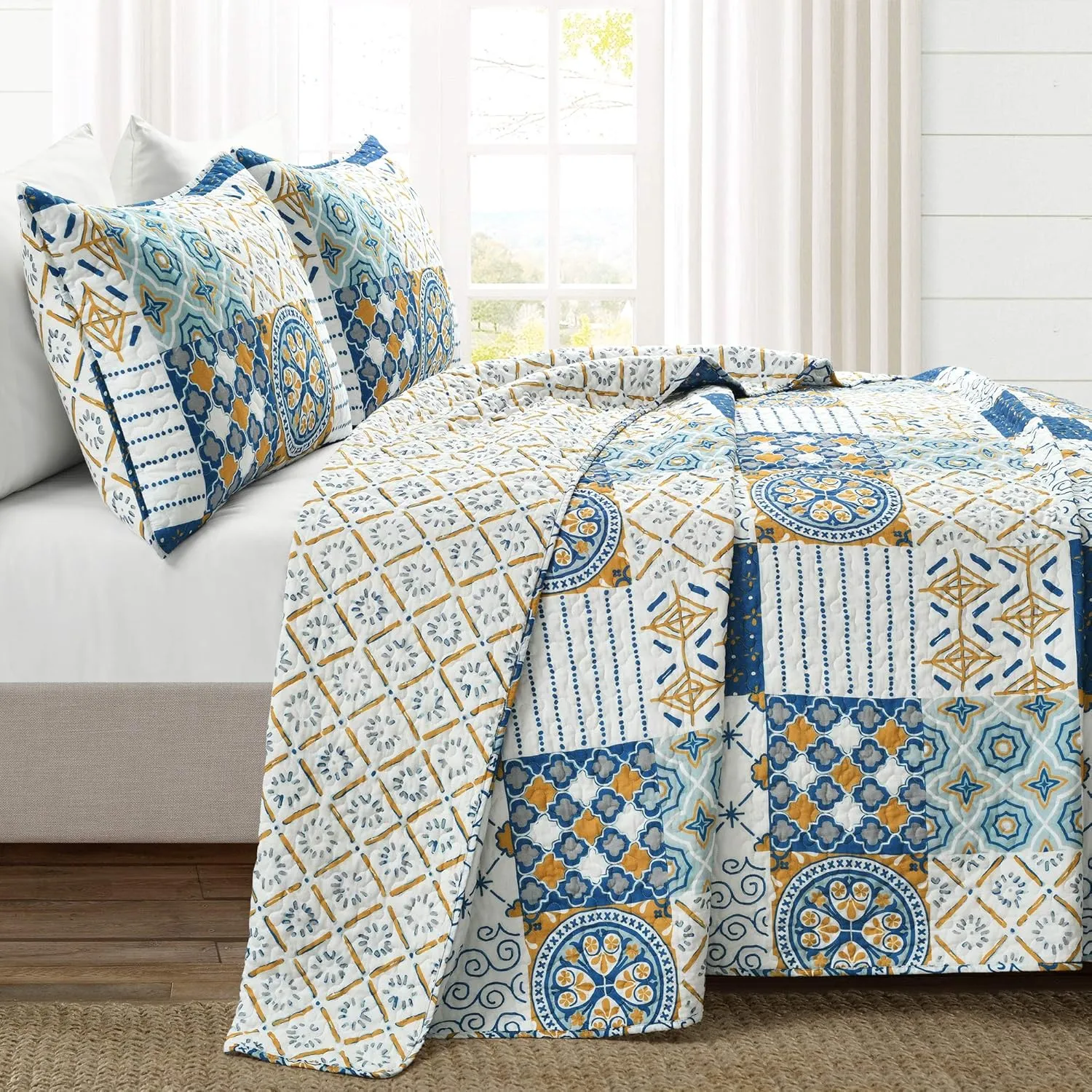 Lush Decor Monique 3 Piece Quilt Set, Full/Queen, Navy & Mustard