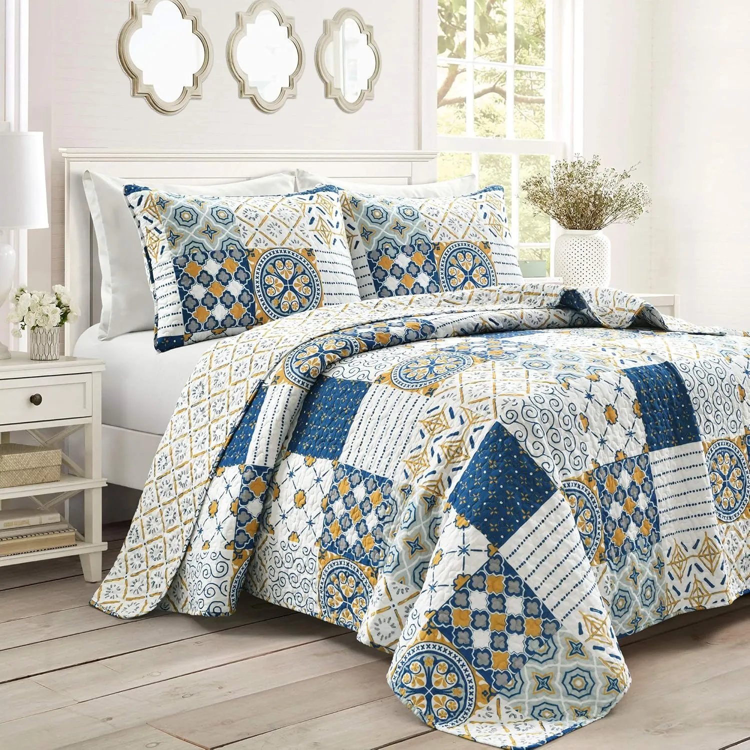 Lush Decor Monique 3 Piece Quilt Set, Full/Queen, Navy & Mustard