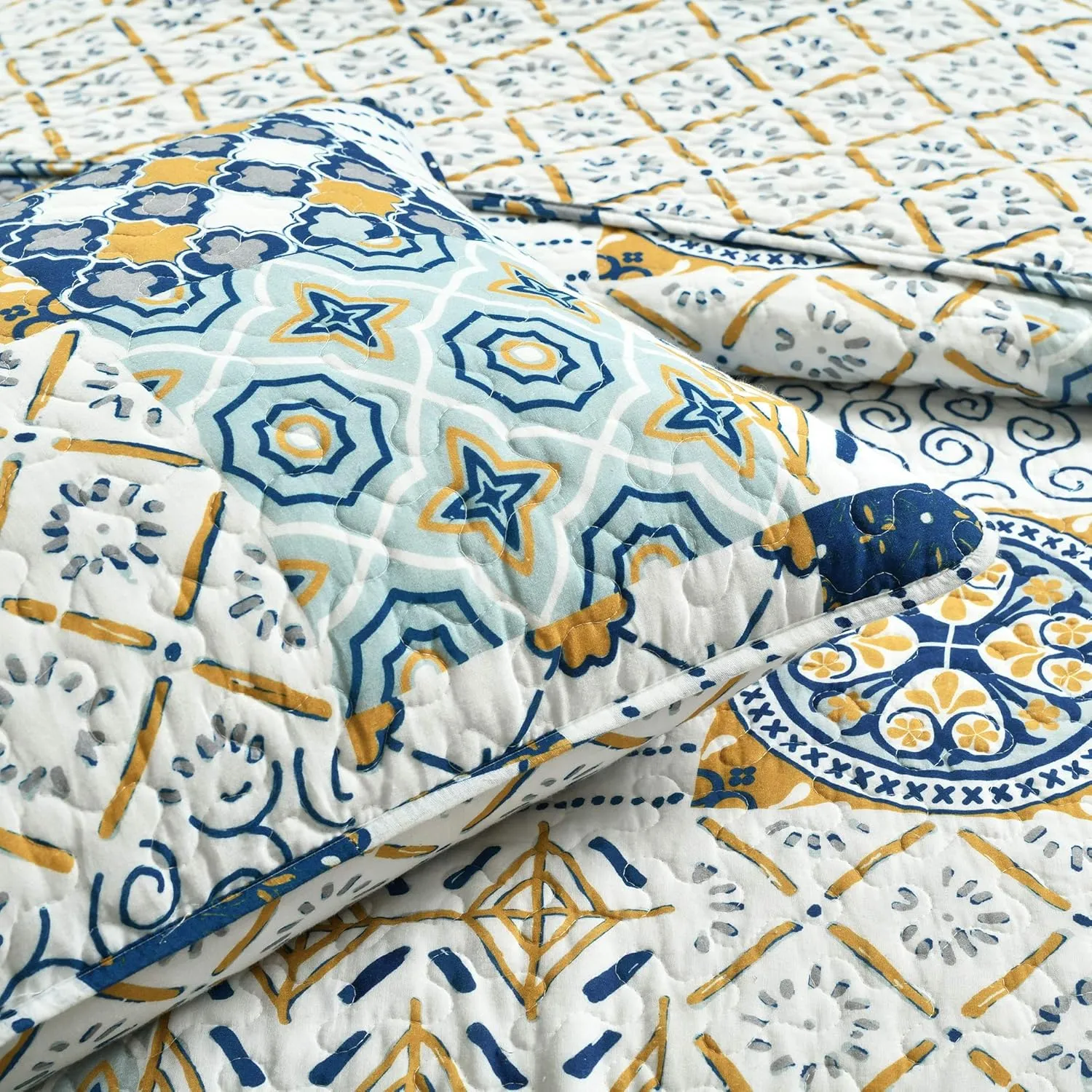 Lush Decor Monique 3 Piece Quilt Set, Full/Queen, Navy & Mustard