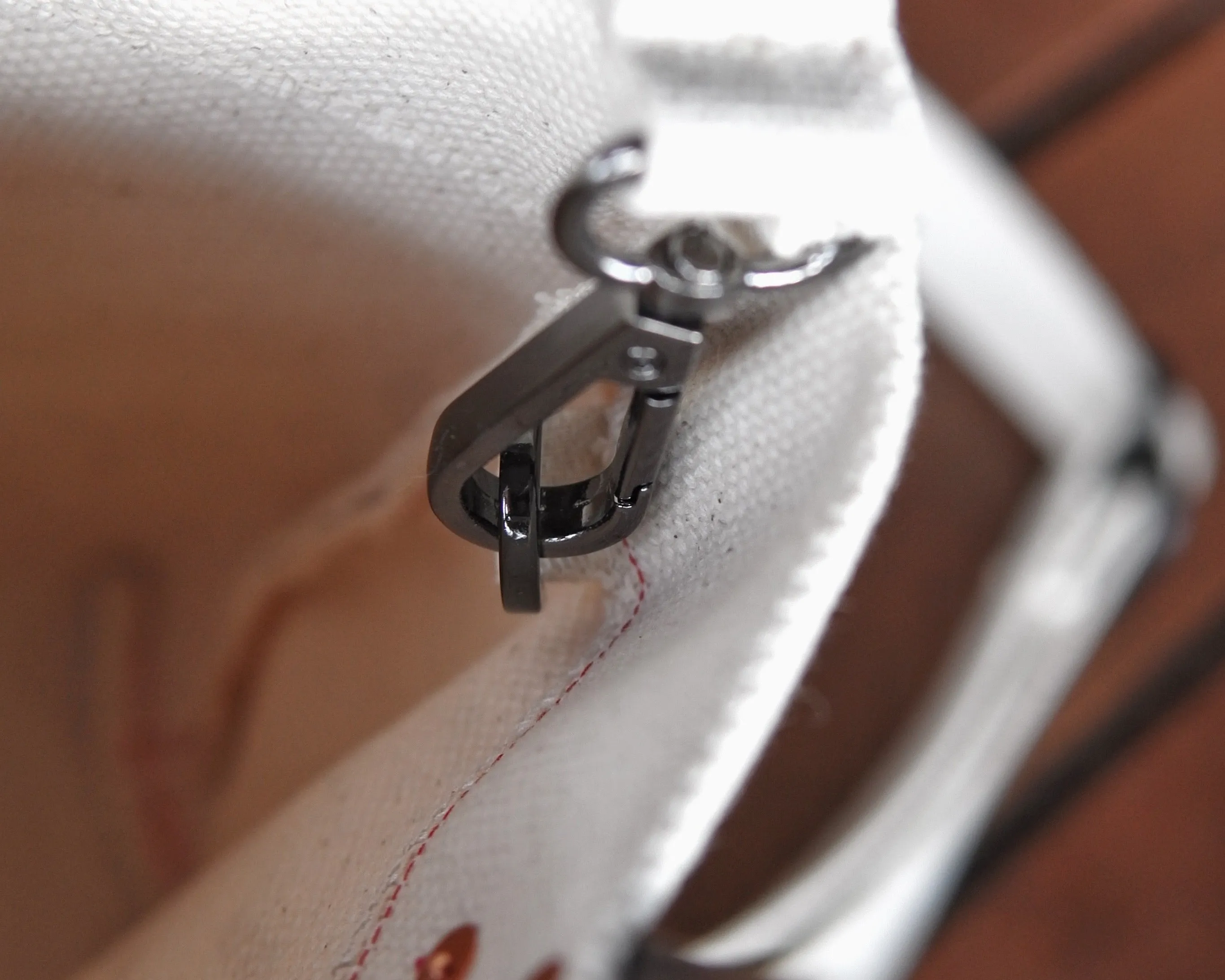 Mini Tote in Canvas with Strap