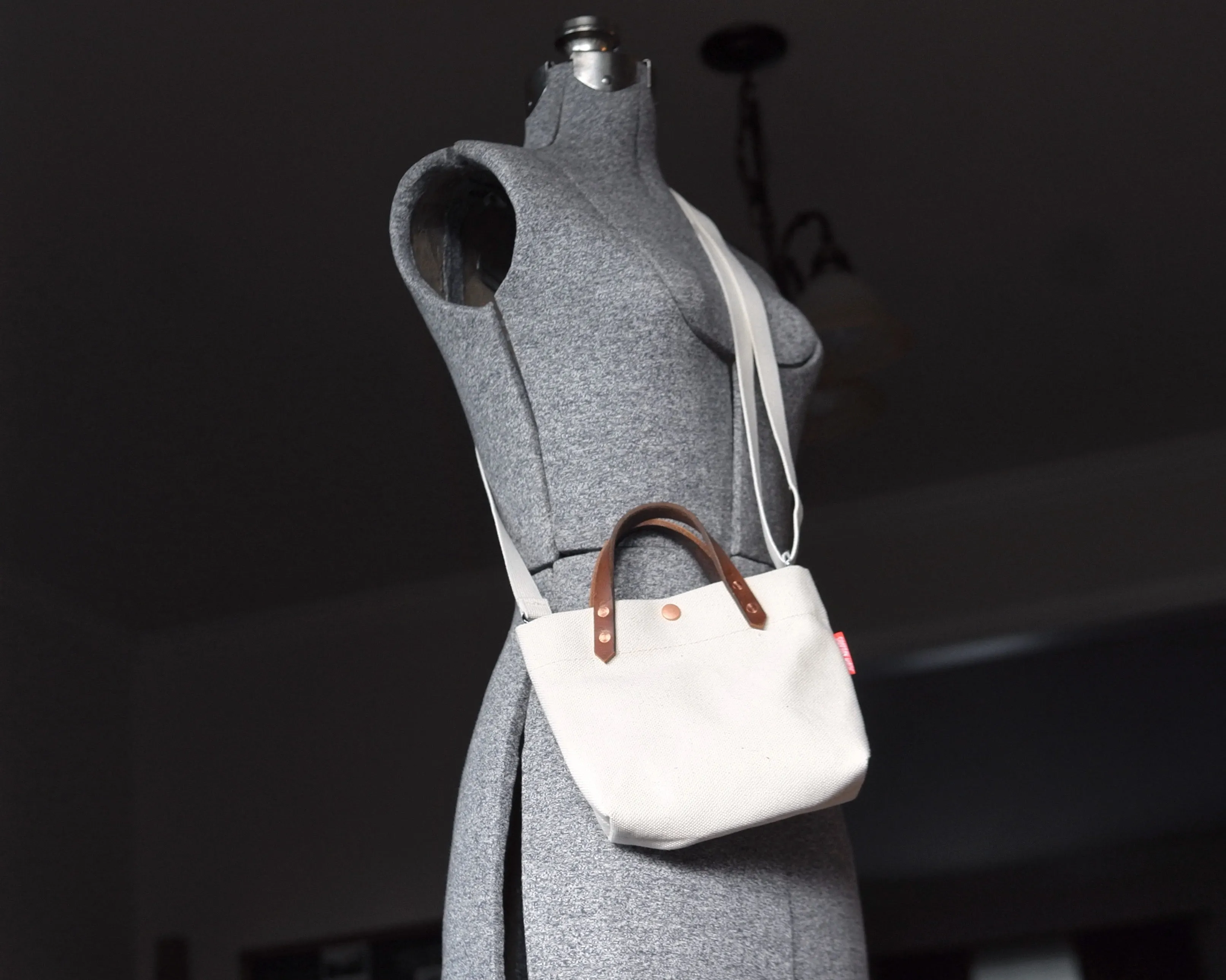 Mini Tote in Canvas with Strap