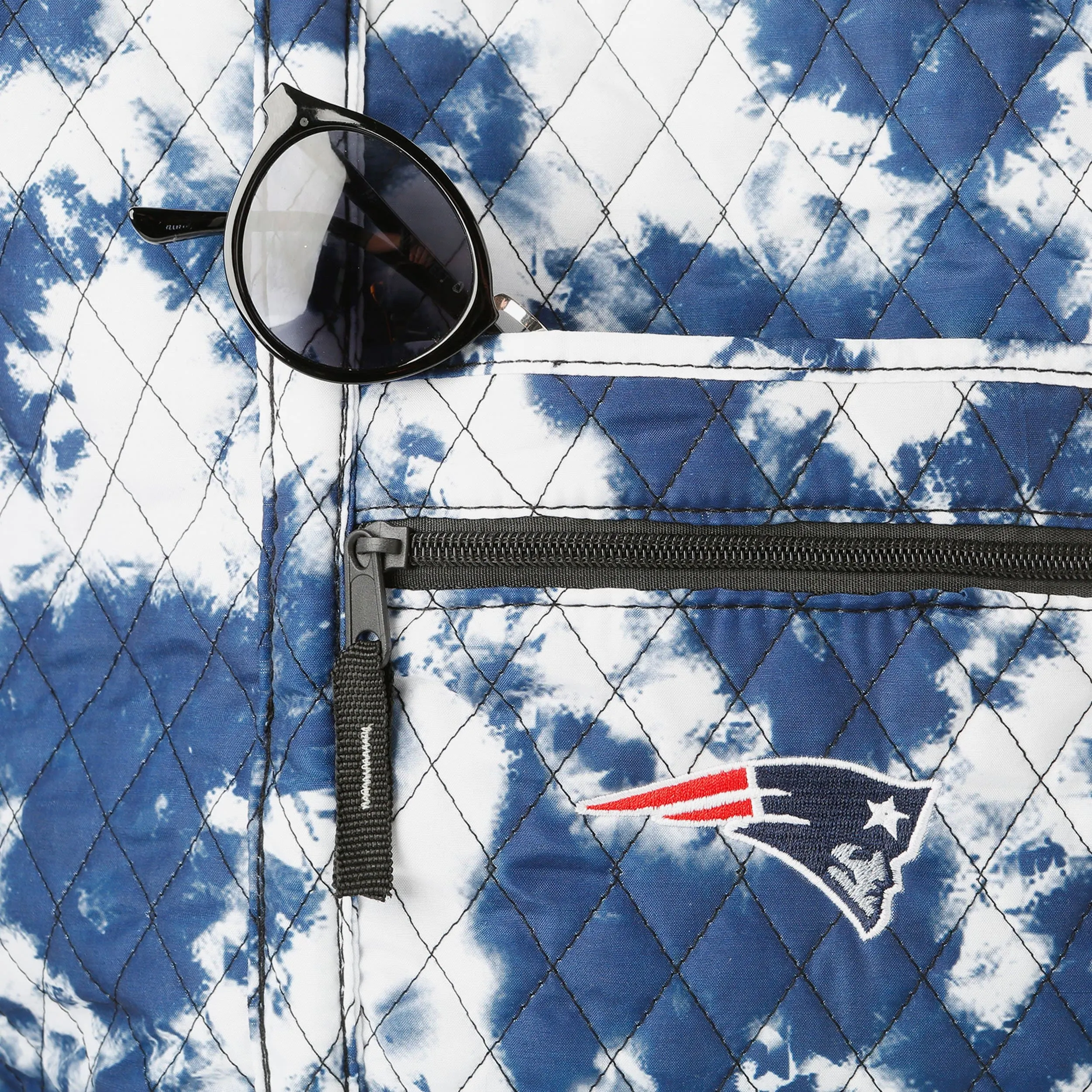 New England Patriots Tie-Dye Takeaway Tote Bag