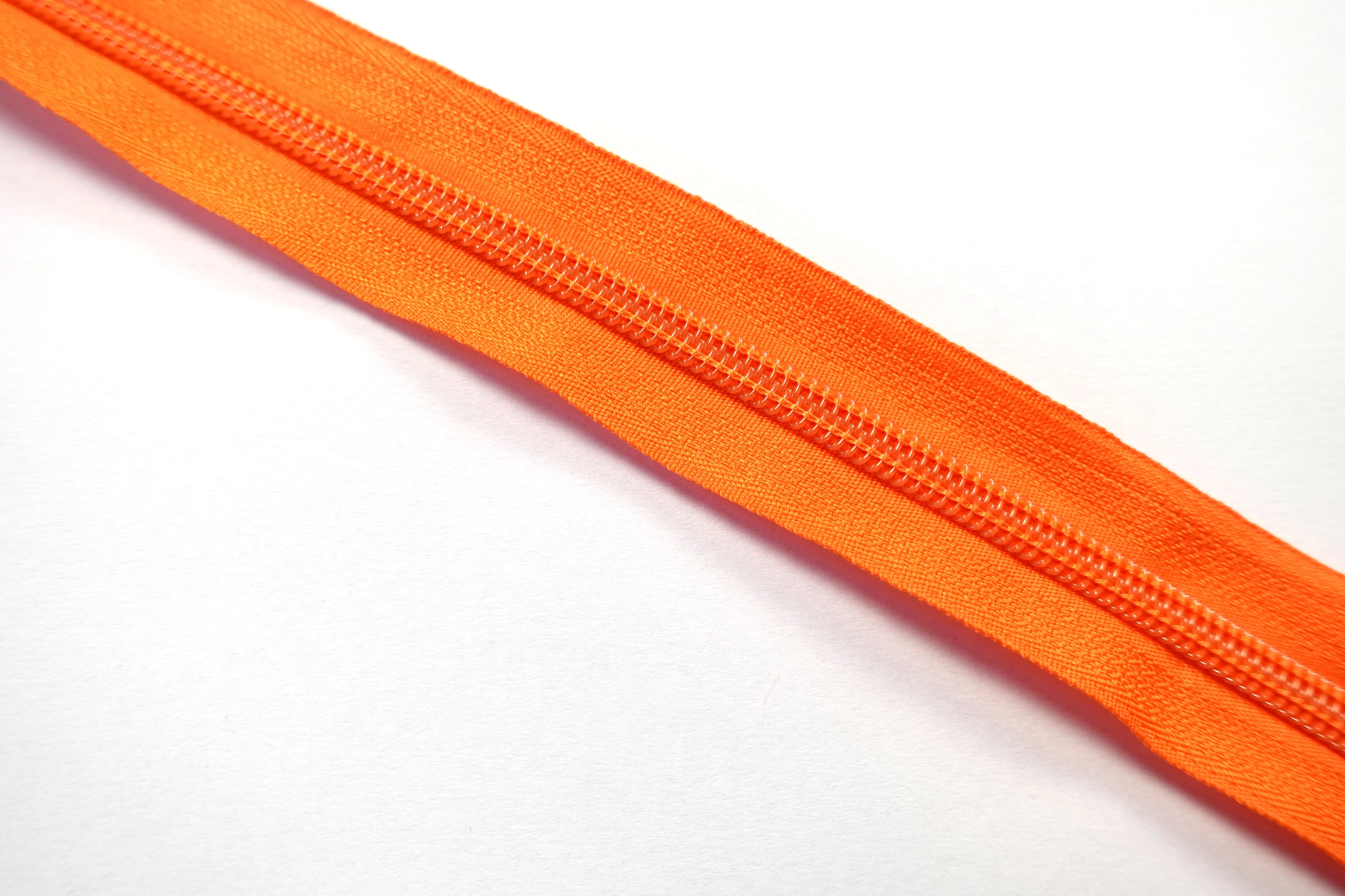 No5 Solid Coloured Nylon Zips Sold in Packs of 1 1/2 metre Lengths
