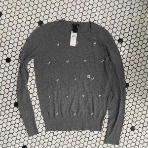 NWT Ann Taylor sweater size small