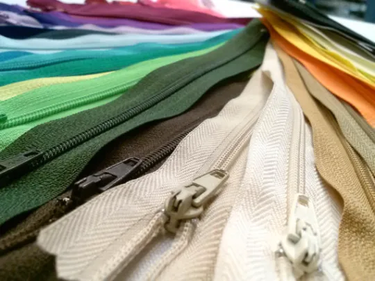 Nylon Zippers 12 Inches #3 Closed