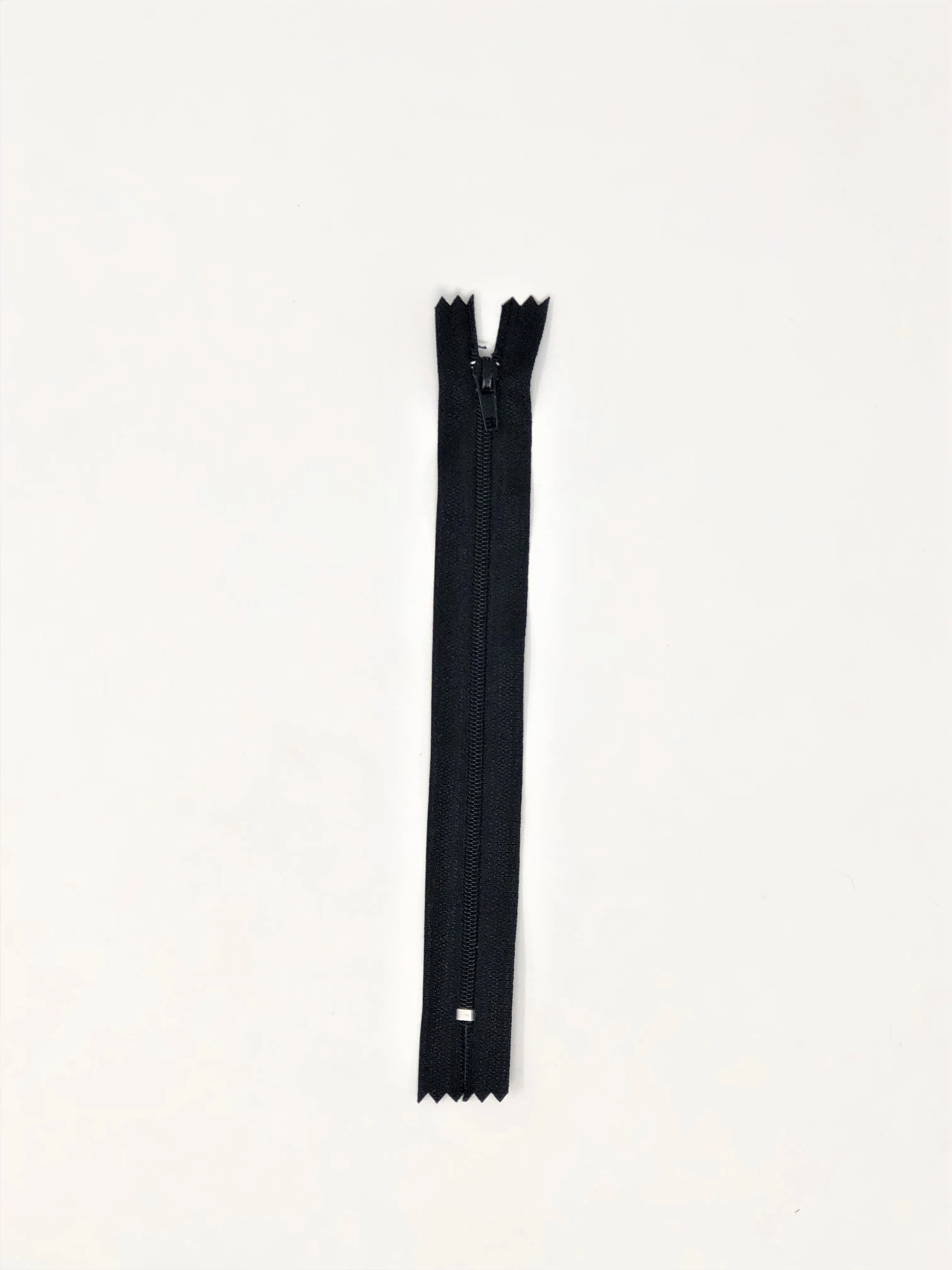Nylon Zippers 12 Inches #3 Closed