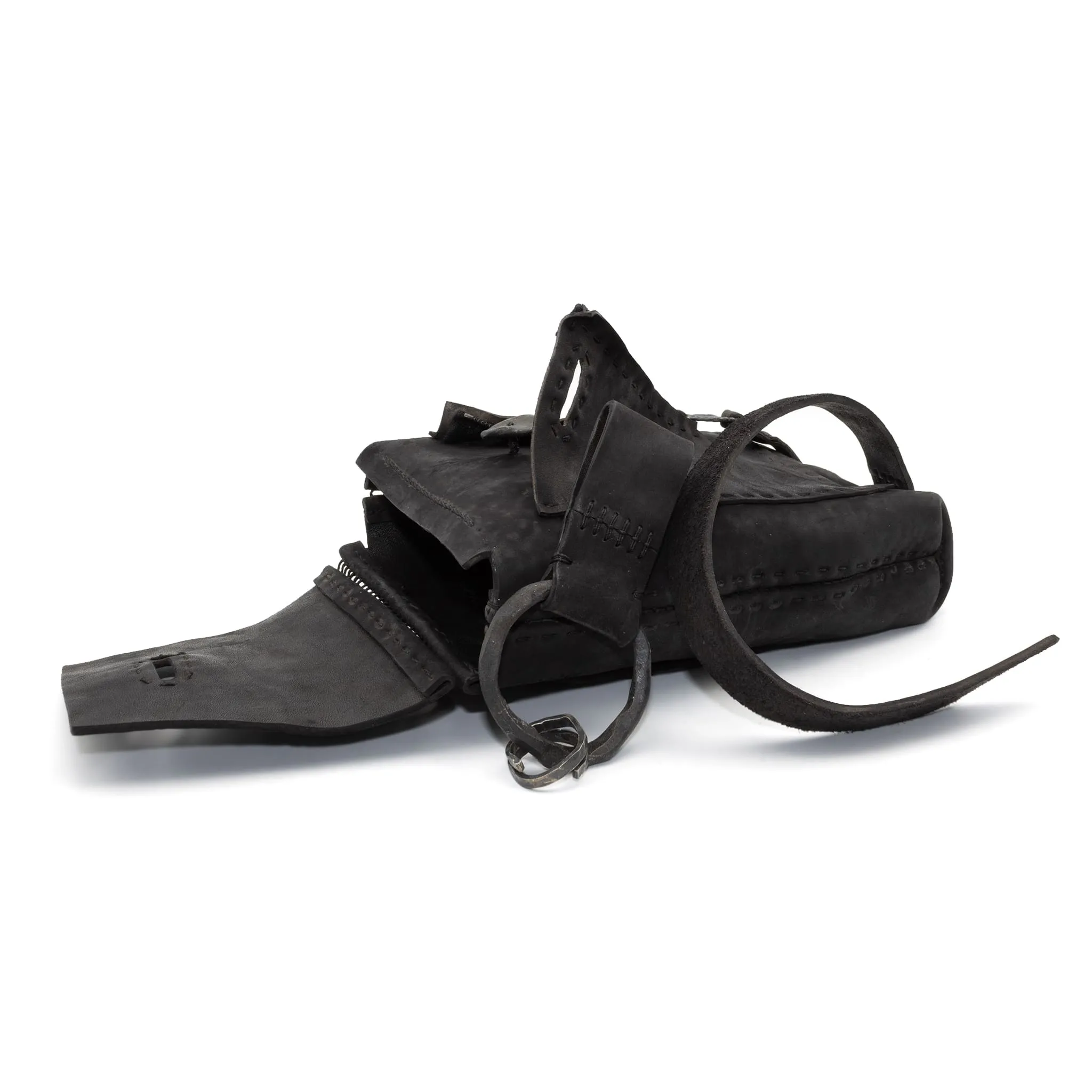 object dyed culatta leather belt bag