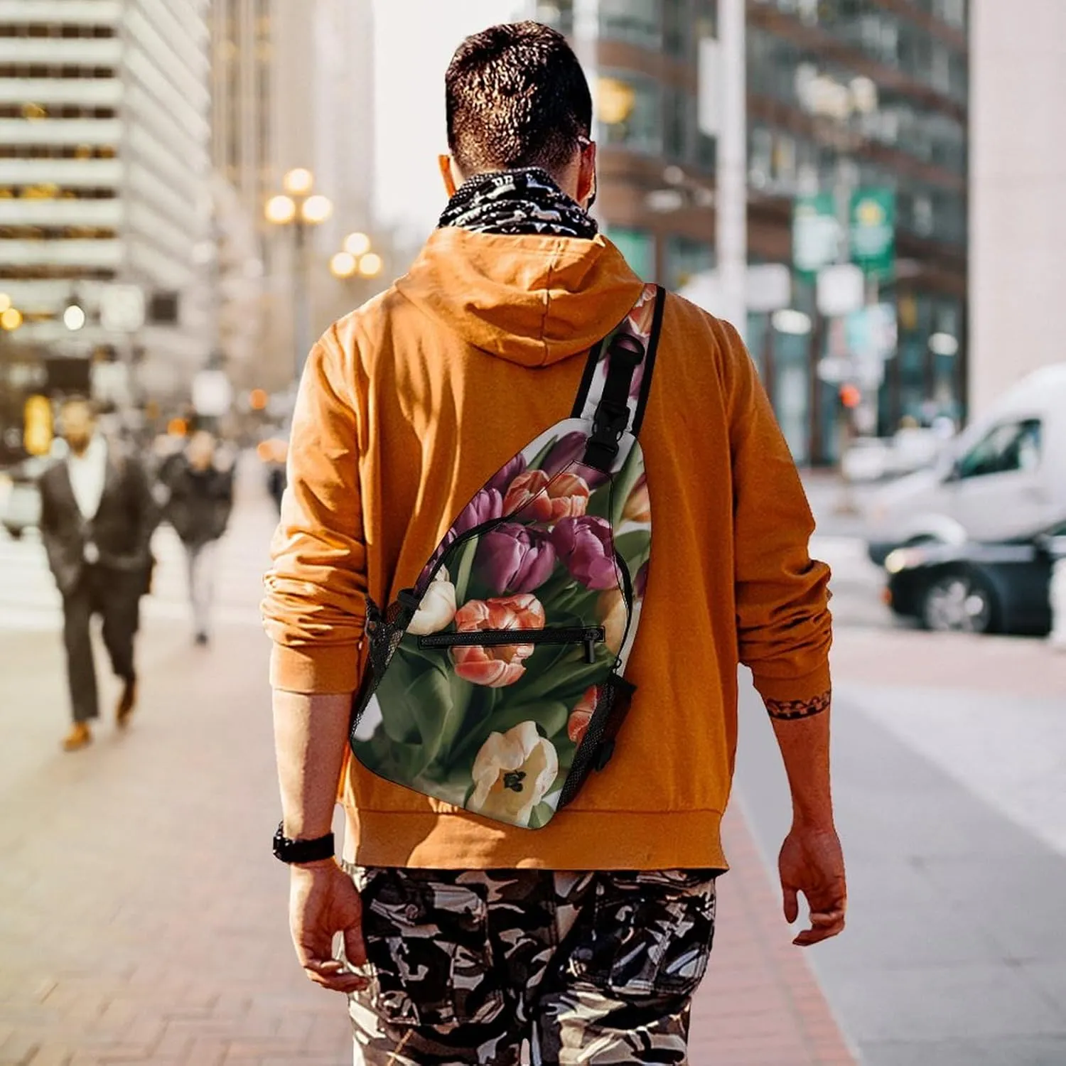Sling Bag for Women Men Chest Bag Bouquet of Flowers Daypack Fanny Pack Cross Body Bag for Traveling