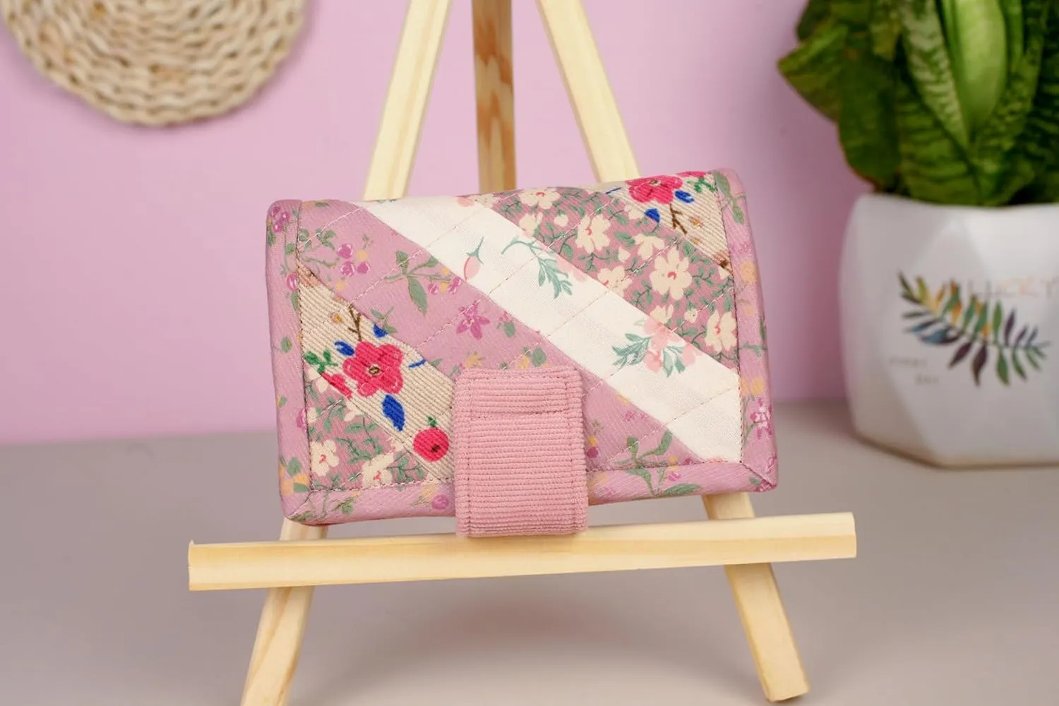 THE ARTISAN'S WHISPER Vintage Fabric Wallet, Small Womens Wallet, Compact Bifold Wallet, Floral Two Pocket Wallet, Credit Card Holder, Womens Purse, Handmade Wallet, Gifts For Her (Mulberry)