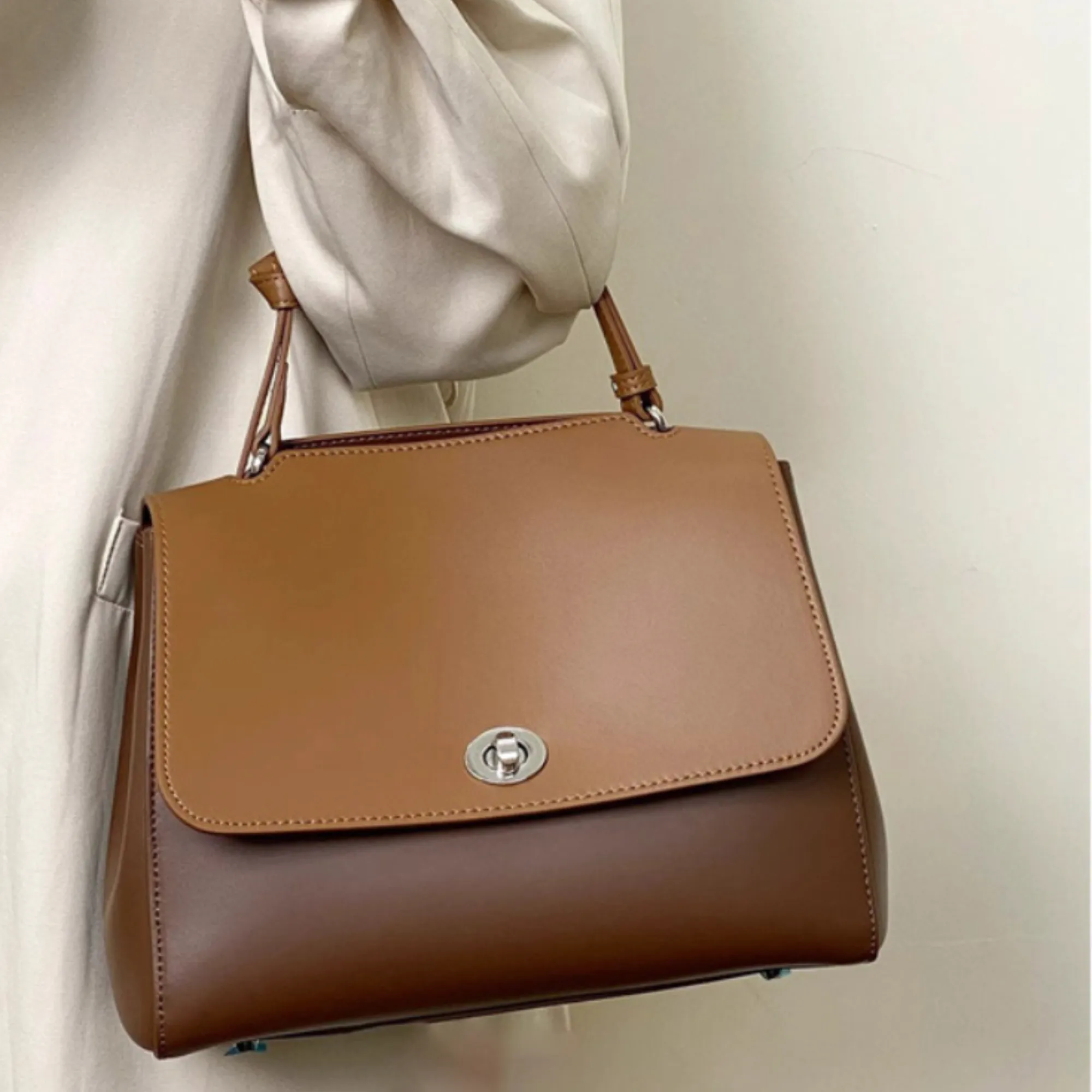 Tote Bag In Leather