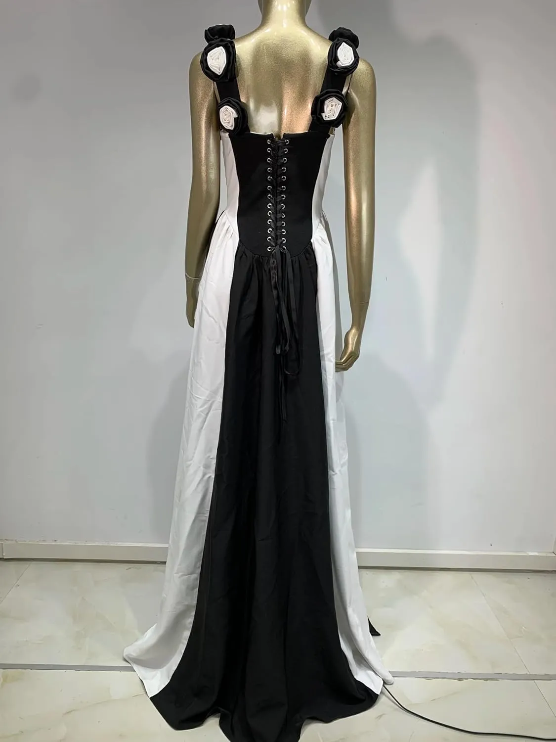 Women Luxury Bandage Party Dress Black White Patchwork Applique A Line Maxi Long Celebrity Evening Party Gala Gowns