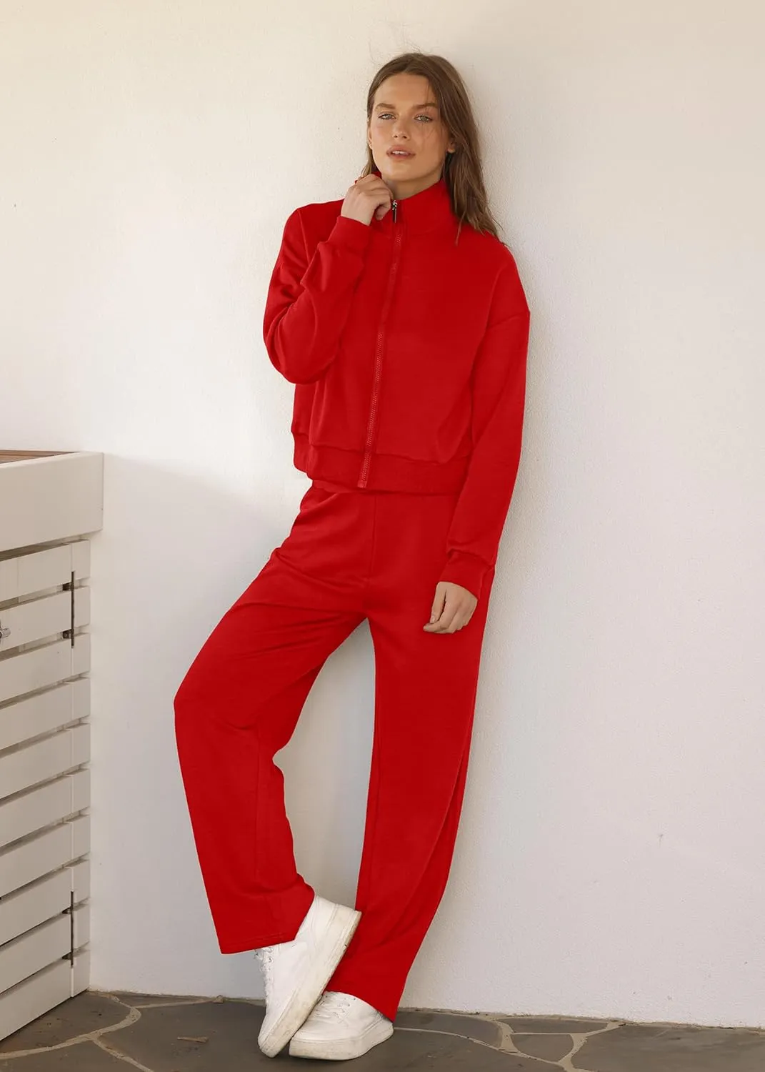 XIEERDUO Lounge Sets for Women 2025 Sweatsuit 2 Piece Outfits Sweatshirt Wide Leg Sweatpant Tracksuit Matching Set