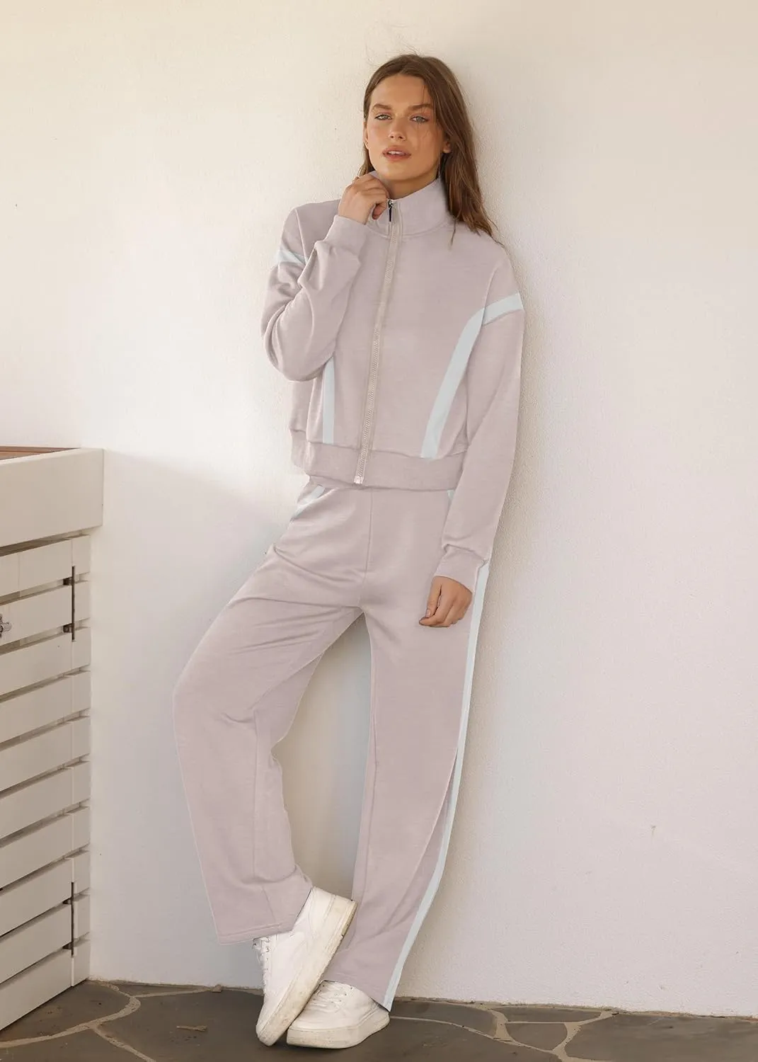 XIEERDUO Lounge Sets for Women 2025 Sweatsuit 2 Piece Outfits Sweatshirt Wide Leg Sweatpant Tracksuit Matching Set