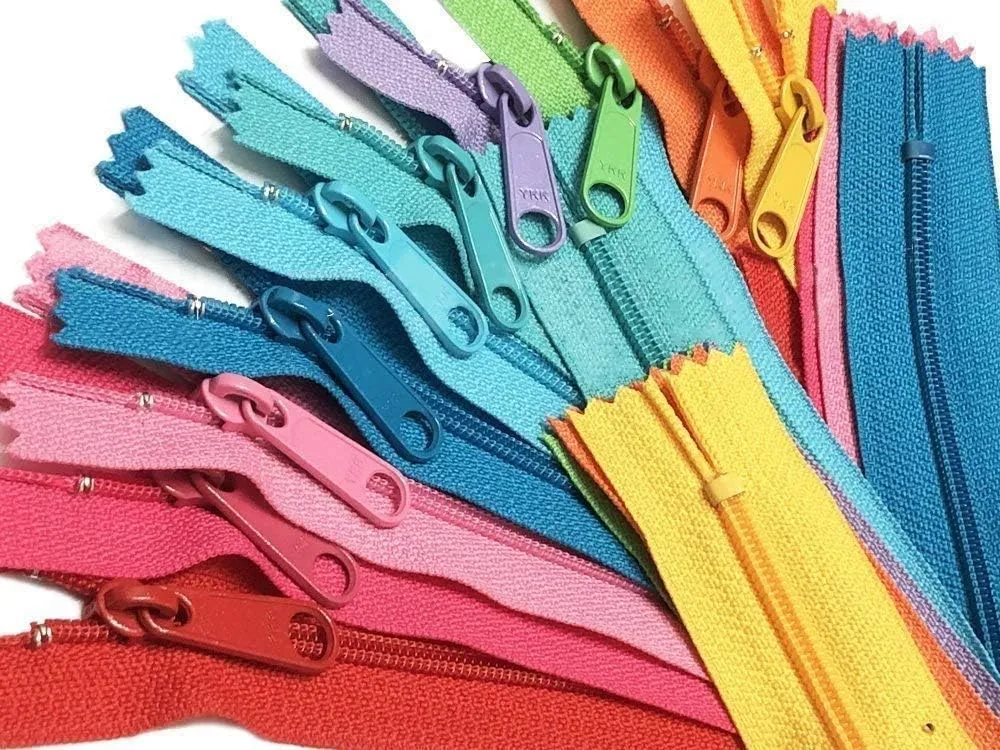YKK Handbag Zippers #4.5 with Extra-Long Pull - Made in The USA - (25 Zippers) (7" Inches)